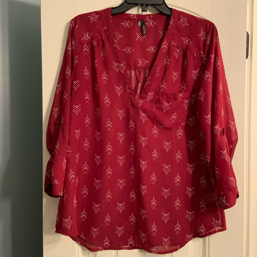 Maurices Top, GUC